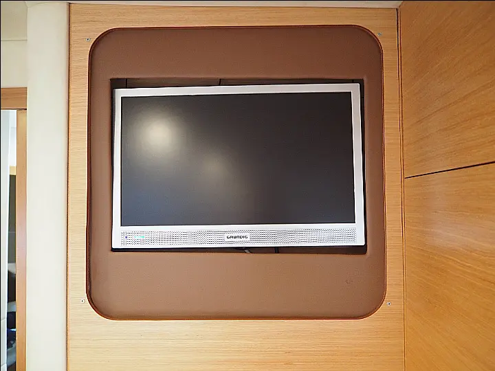 Alena 54 - 