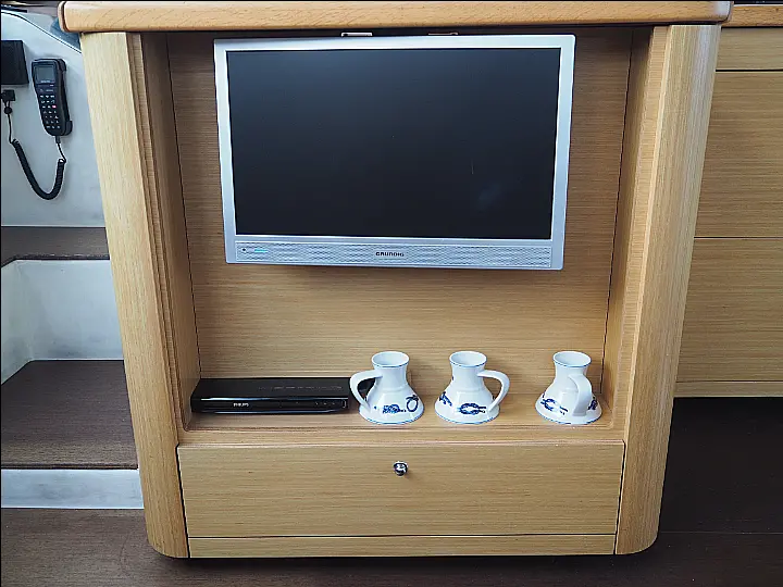 Alena 54 - 