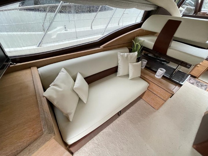 Azimut 47 - 