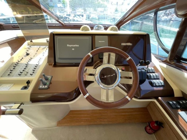 Azimut 47 - 