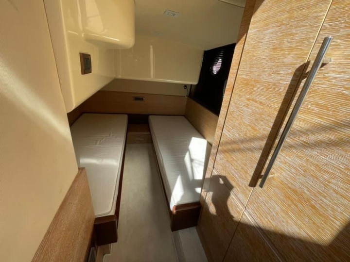 Azimut 47 - 