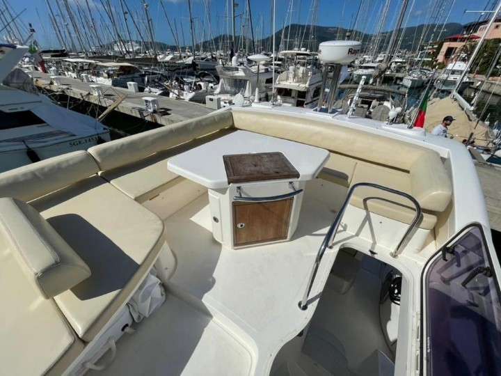 Azimut 47 - 
