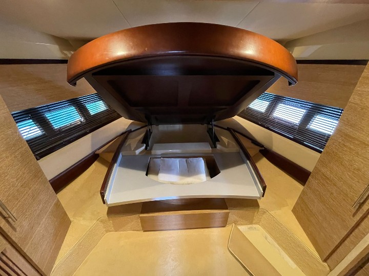 Azimut 47 - 