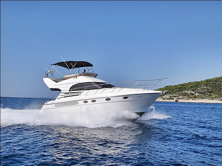 Fairline Phantom 40 - 