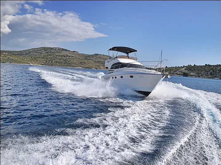 Fairline Phantom 40 - 