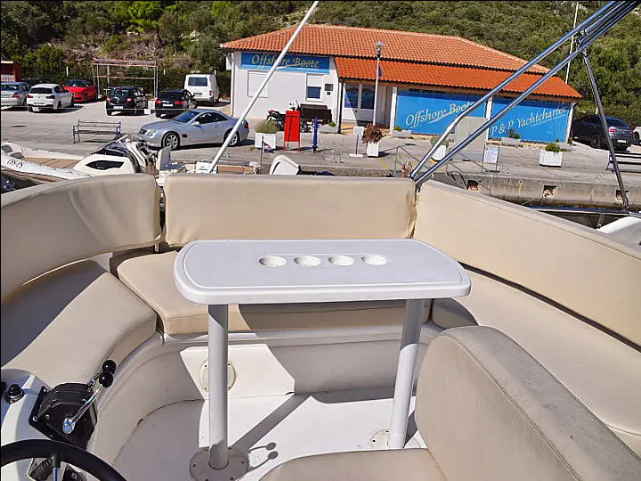 Fairline Phantom 40 - 